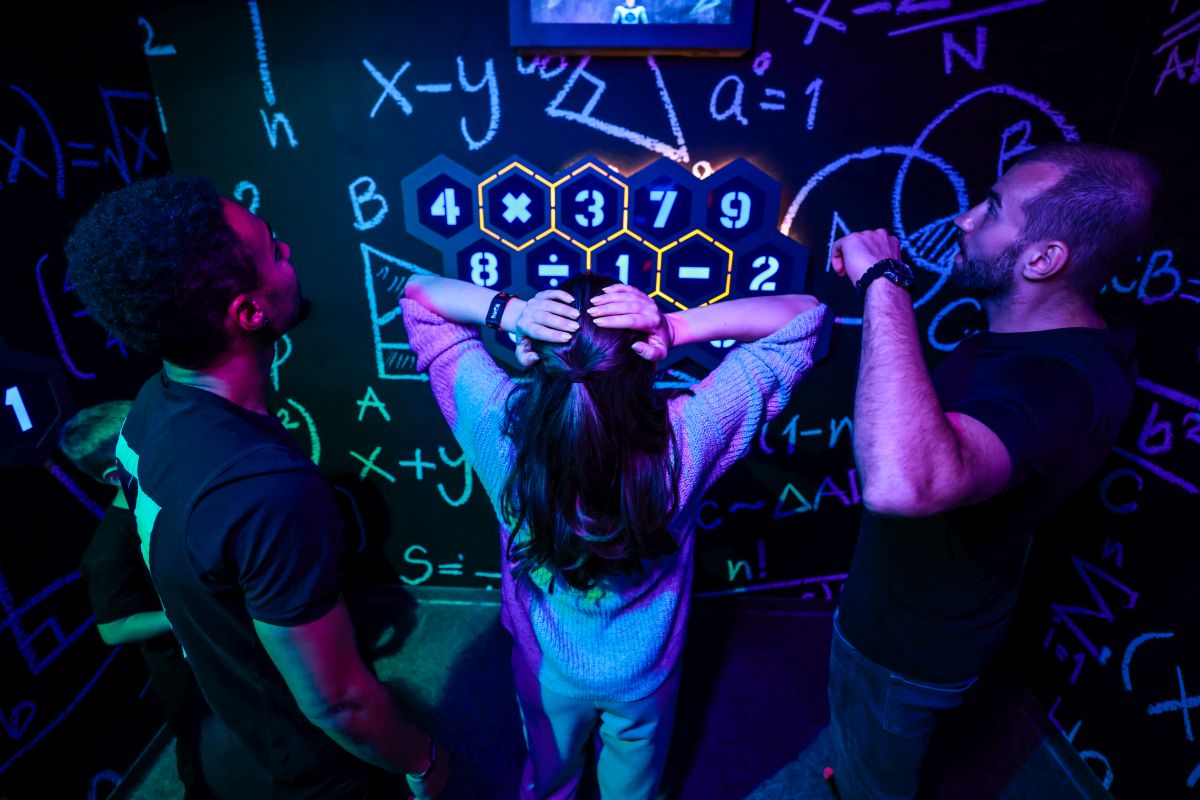 Hype-CUBE-c-RafaExperience-3559-1.jpg